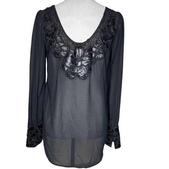 Double Zero Lace Faux Leather Floral Back/ Triple Snap Sleeve Tunic Blouse Med - Picture 1 of 9